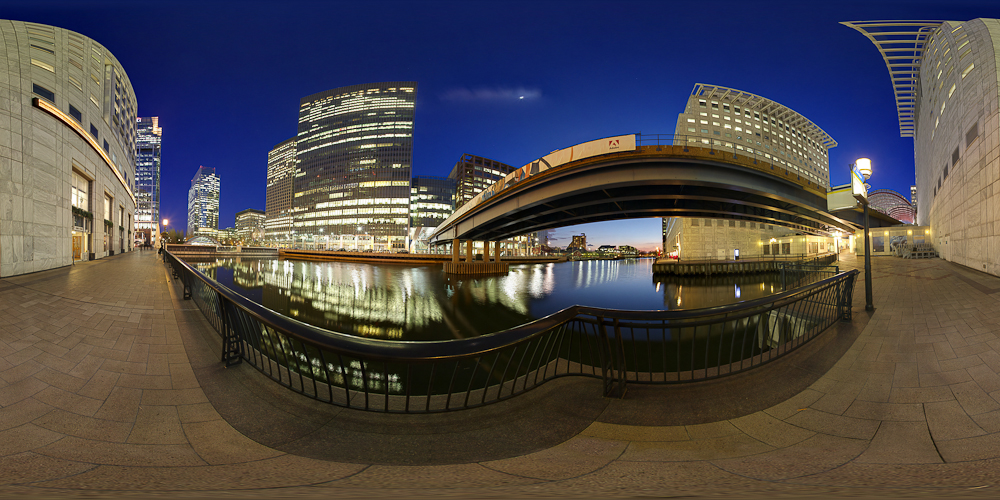 canary-wharf-water canary-wharf-water